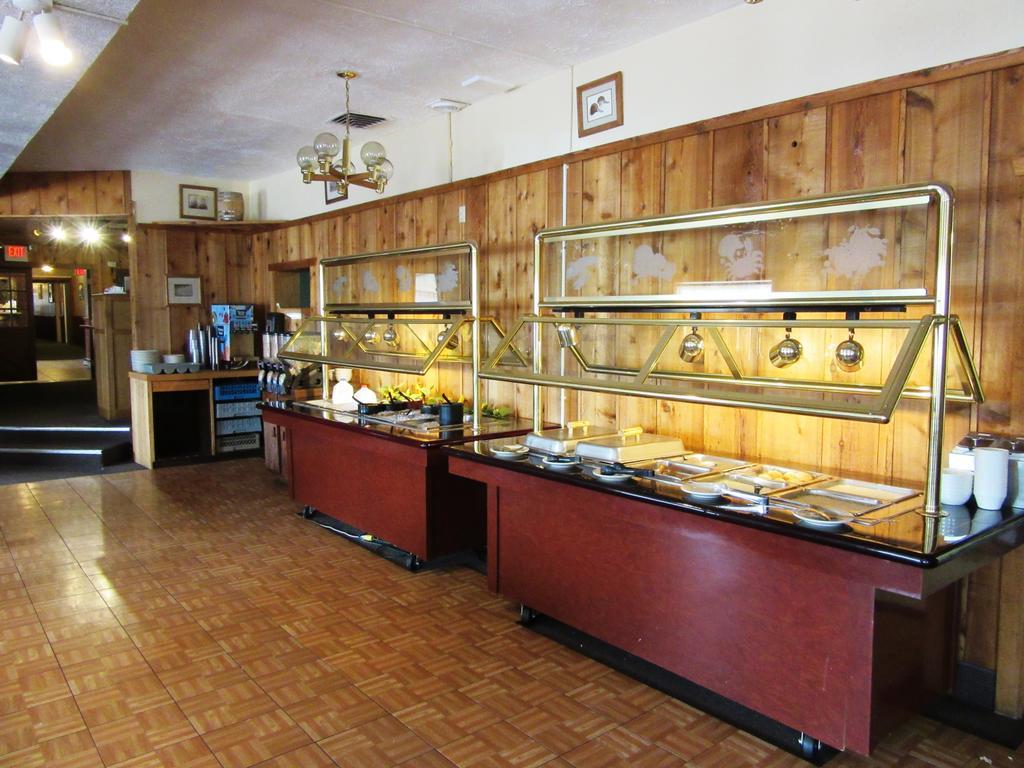 White Buffalo Hotel غرب يلوستون المظهر الخارجي الصورة